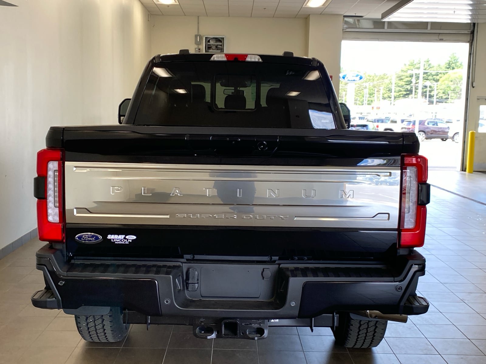 New 2026 Ford F350 Platinum w/ Platinum Plus Package AWD/4WD image 6