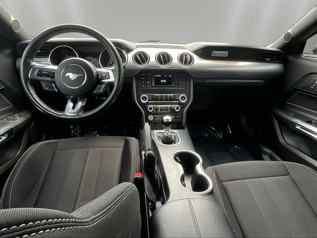 Used 2022 Ford Mustang GT RWD image 7