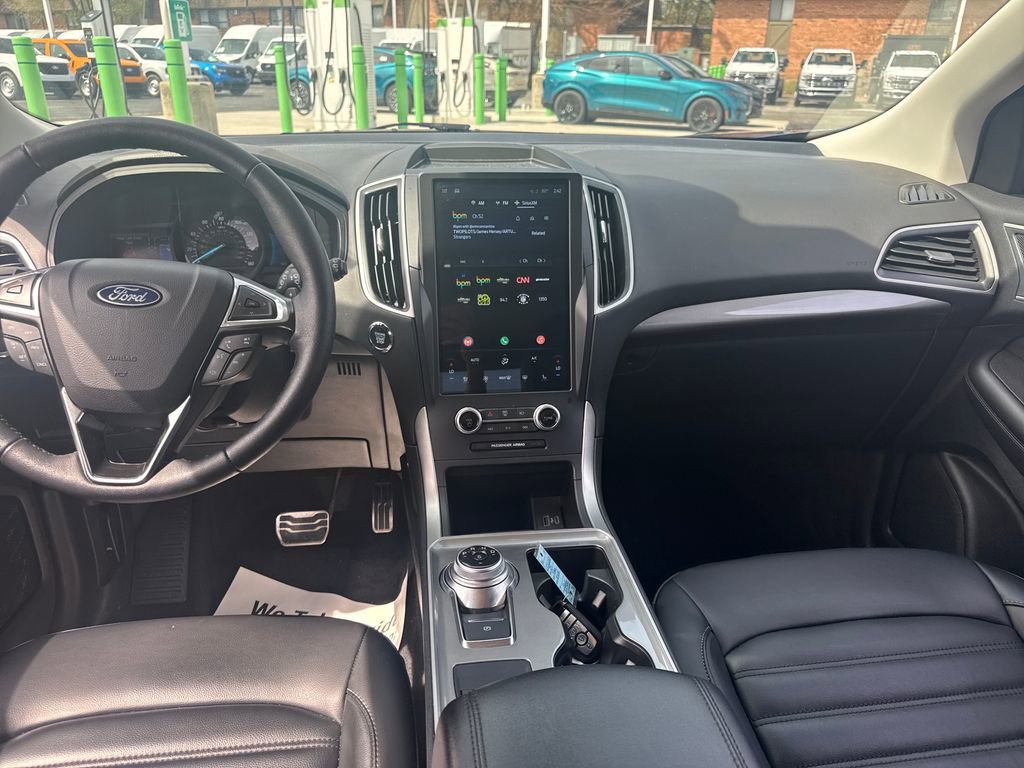 Used 2024 Ford Edge SEL w/ Convenience Package image 19