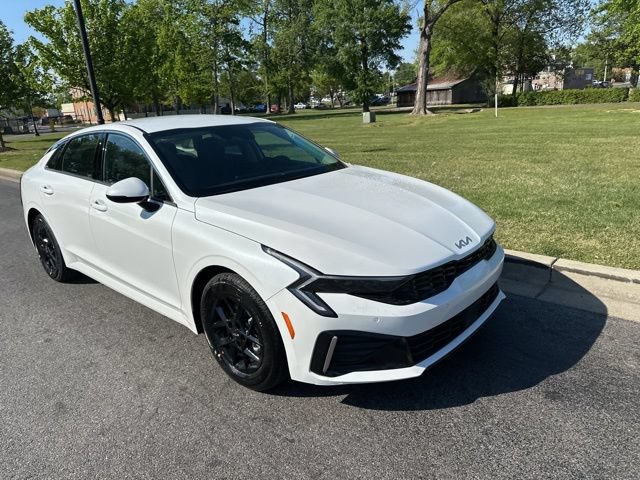 New 2026 Kia K5 LXS FWD image 24