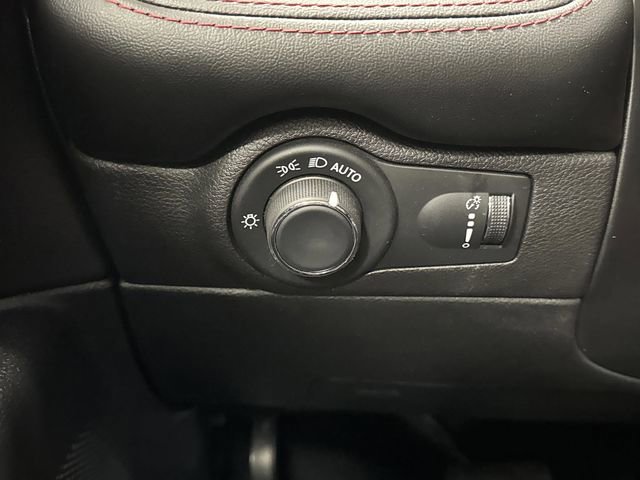 Certified 2025 Dodge Durango R/T image 22