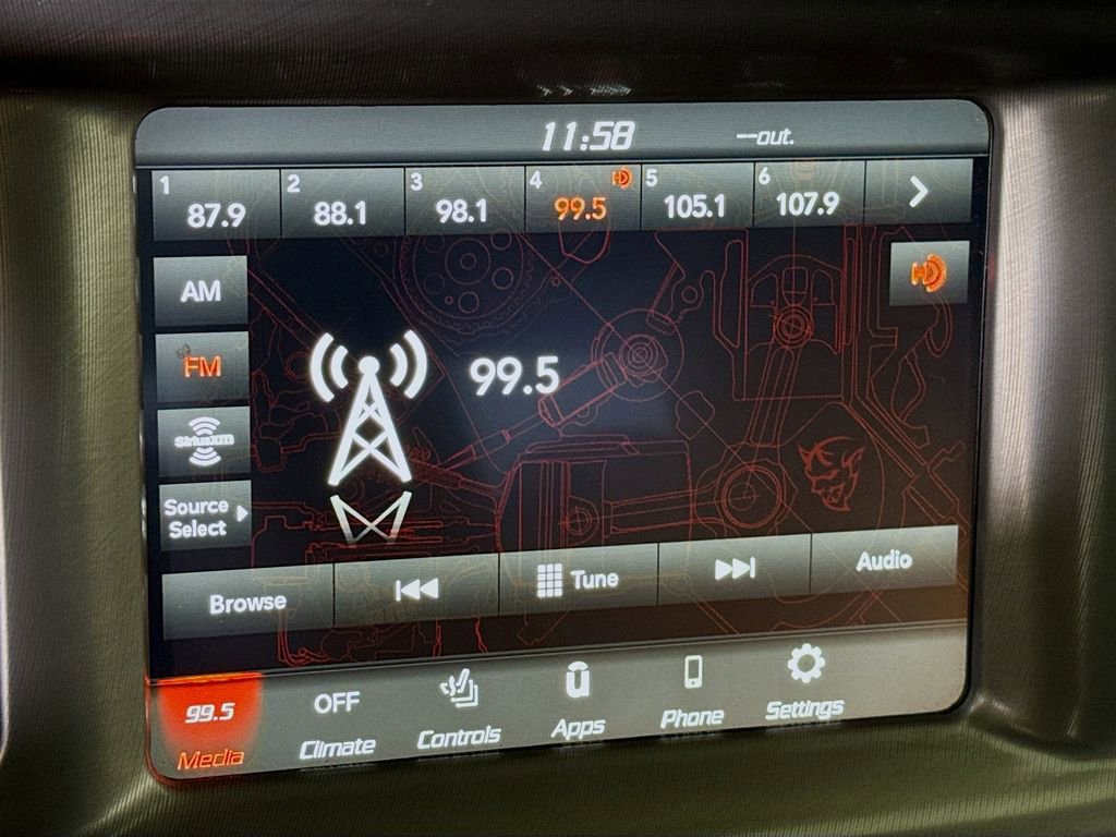 Used 2023 Dodge Charger SXT w/ Plus Group image 6