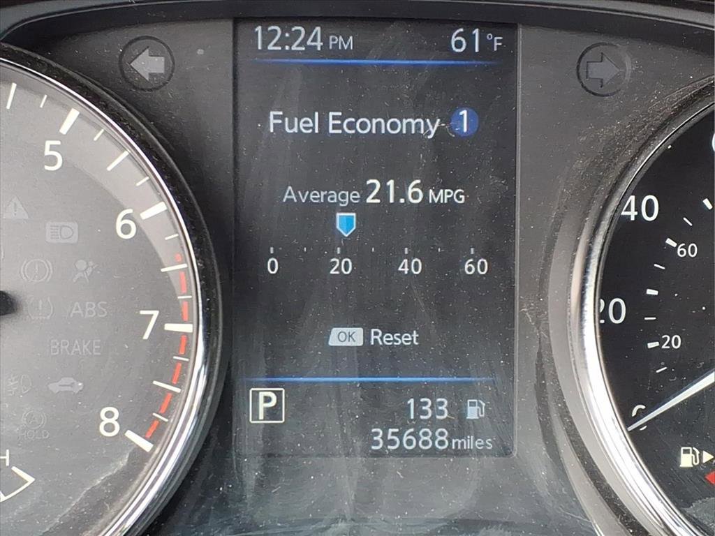 Used 2019 Nissan Rogue SV w/ Premium Package image 30