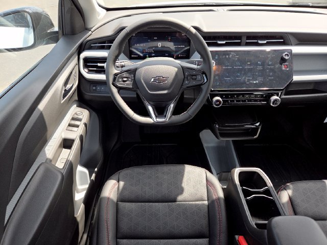 New 2027 Chevrolet Bolt RS FWD image 27