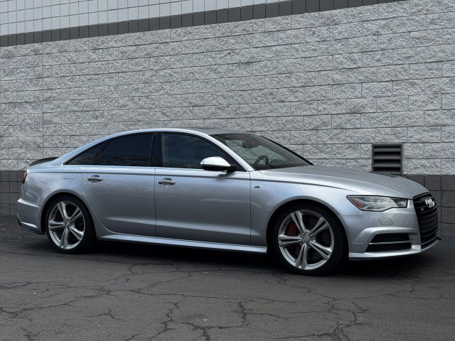 Used 2018 Audi S6 Prestige w/ Prestige Package image 37