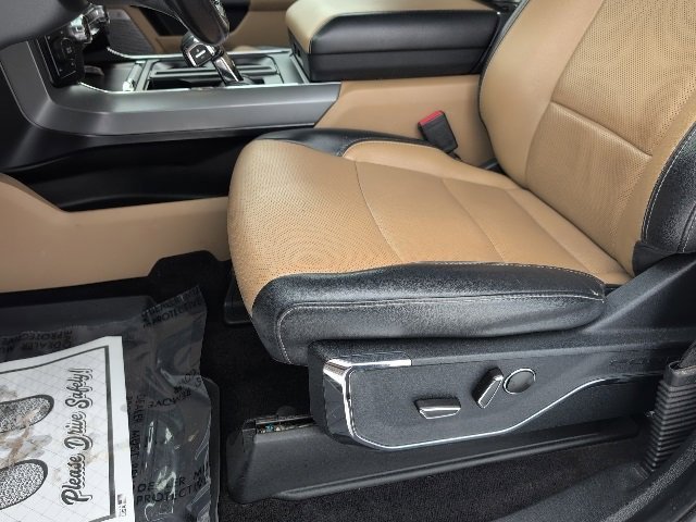 Used 2021 Ford F150 Lariat w/ Equipment Group 502A High image 11