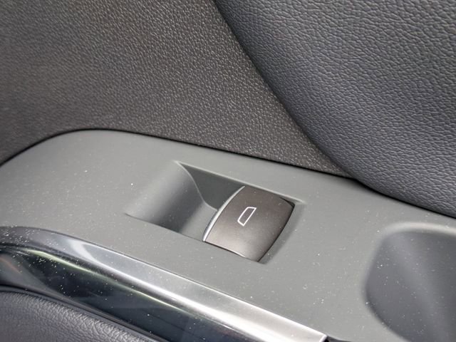 New 2026 Chevrolet Traverse RS image 36