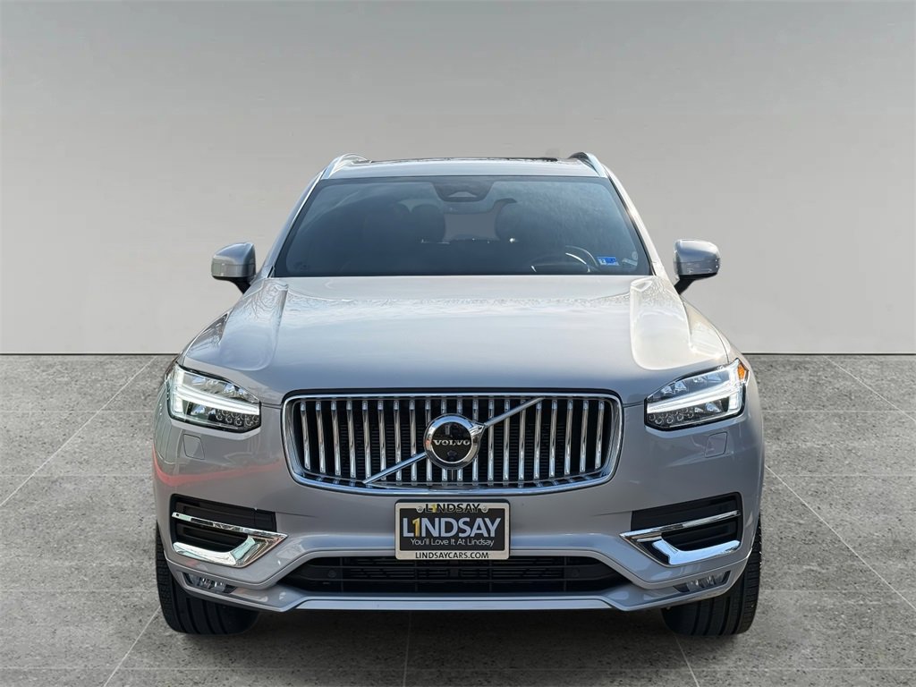 Used 2023 Volvo XC90 B6 Ultimate w/ Protection Package Premier image 8