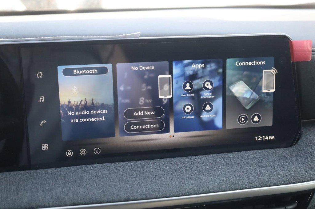 New 2026 Nissan Kicks SV w/ SV Premium Package image 10