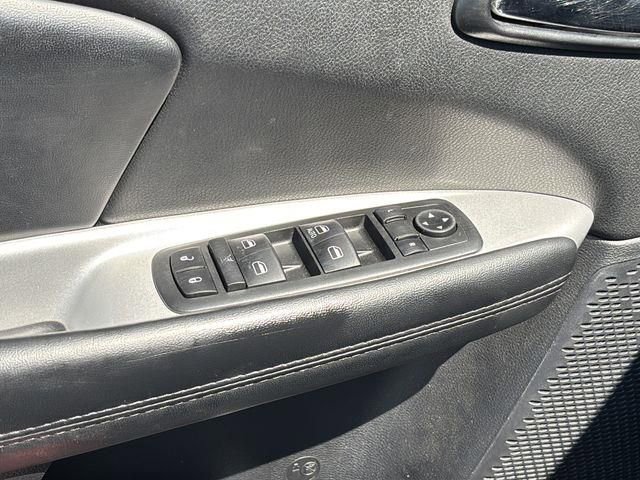 Used 2020 Dodge Journey SE w/ SE Popular Equipment Group FWD image 13