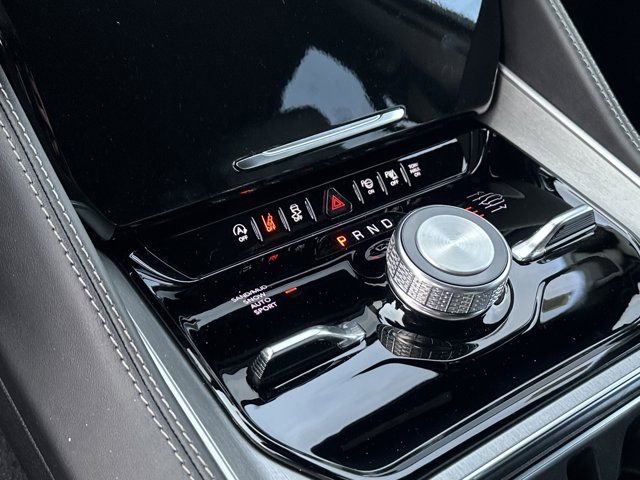 New 2026 Jeep Grand Wagoneer L Limited image 30