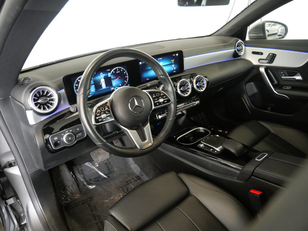Used 2023 Mercedes-Benz CLA 250 4MATIC image 11