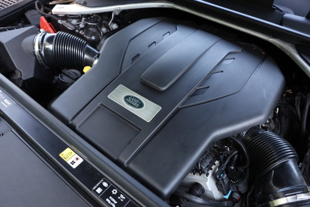 Used 2023 Land Rover Range Rover Long Wheelbase Autobiography image 7