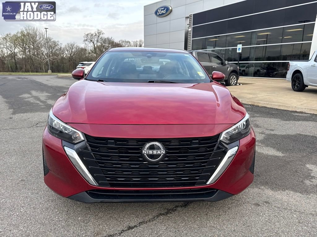 Used 2024 Nissan Sentra SV w/ Lighting Package image 9