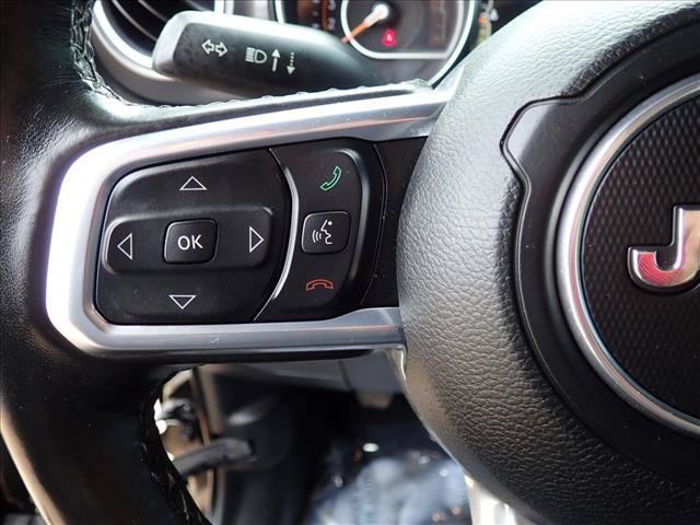 Used 2022 Jeep Wrangler Unlimited Sahara AWD/4WD image 13