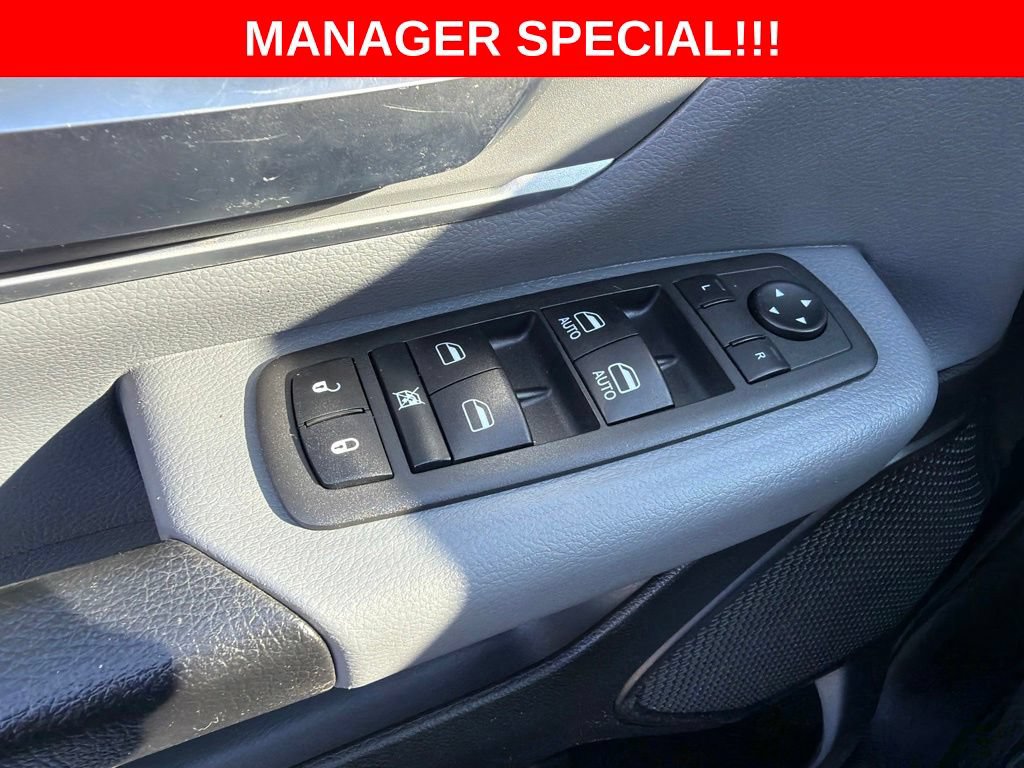 Used 2022 RAM 1500 Lone Star AWD/4WD image 17
