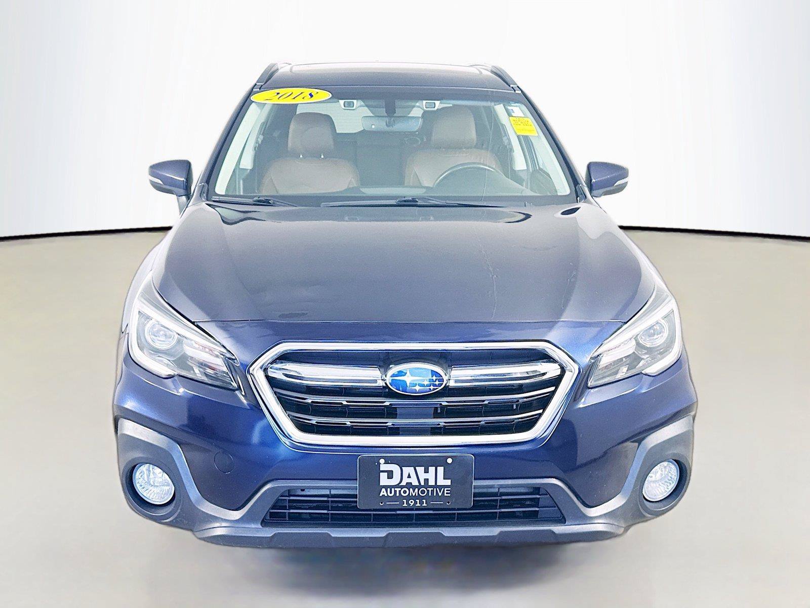 Used 2018 Subaru Outback 3.6R Touring AWD/4WD image 3