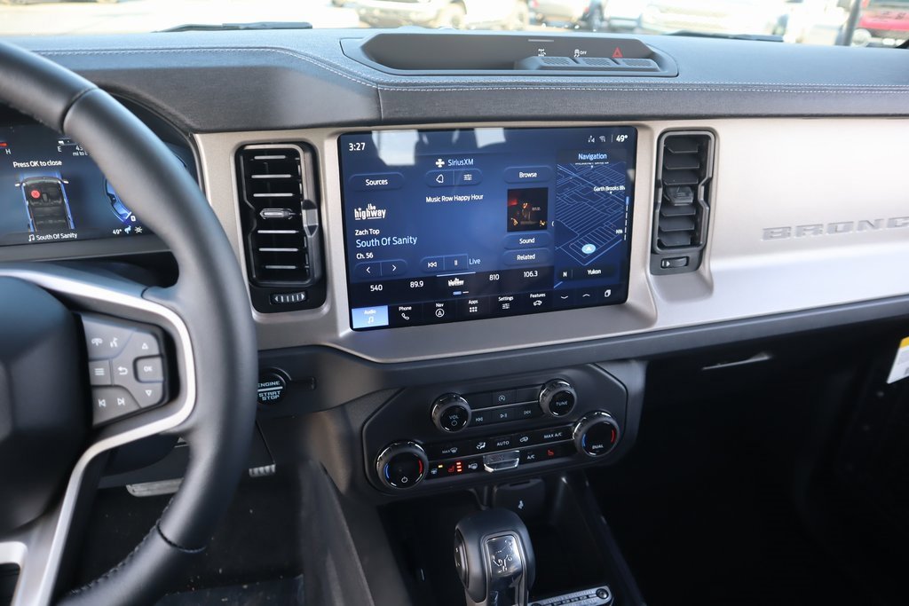 New 2025 Ford Bronco Outer Banks image 5