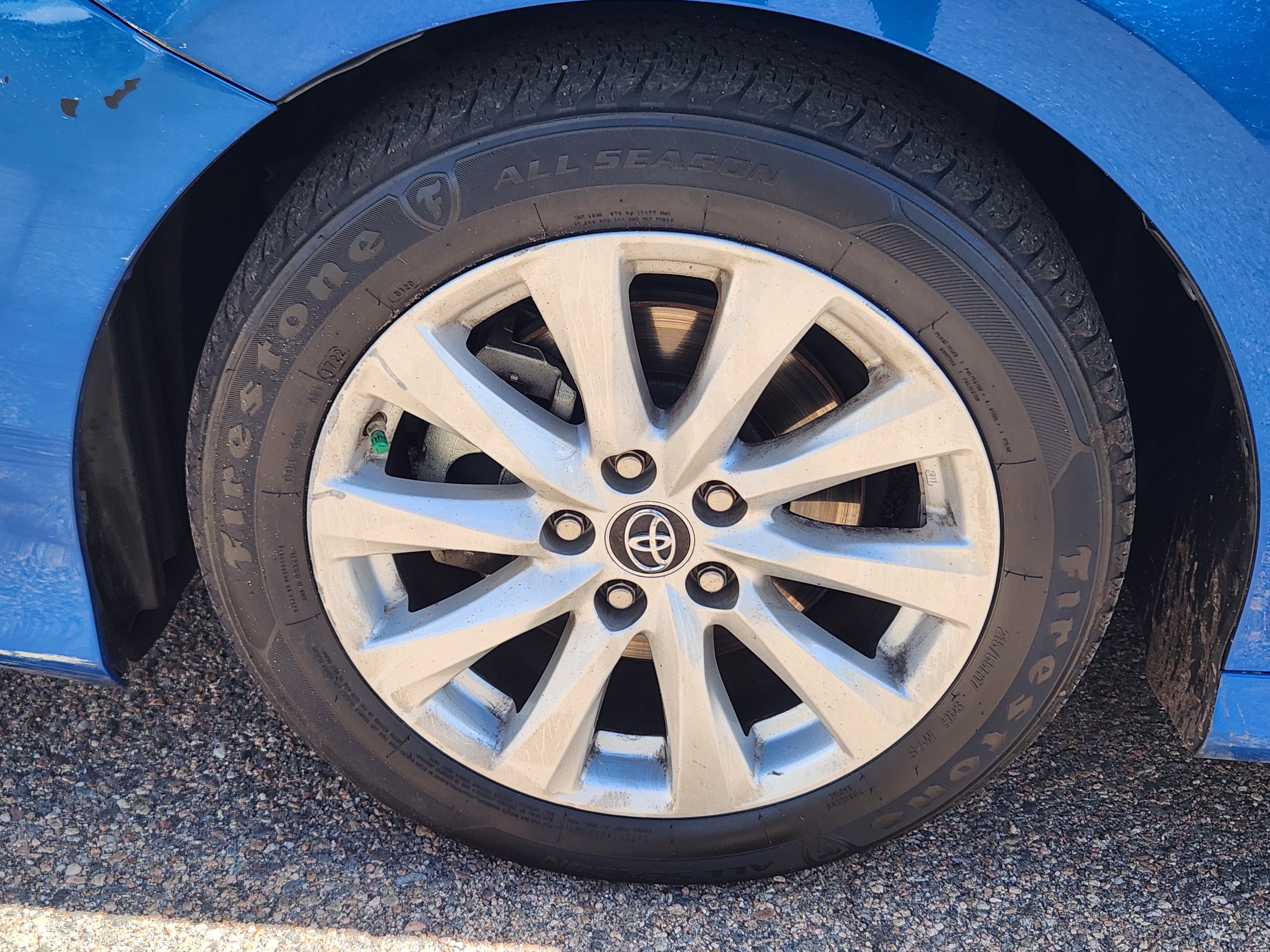 Used 2019 Toyota Camry LE FWD image 7
