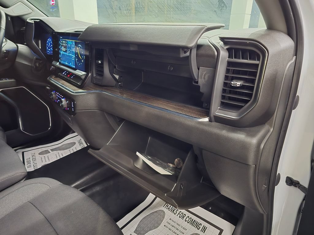 Used 2024 Chevrolet Silverado 3500 LT w/ Convenience Package AWD/4WD image 40