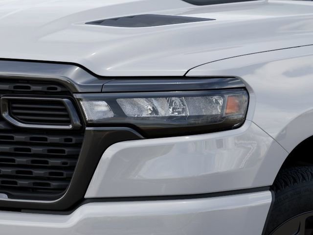 New 2026 RAM 1500 Express AWD/4WD image 10