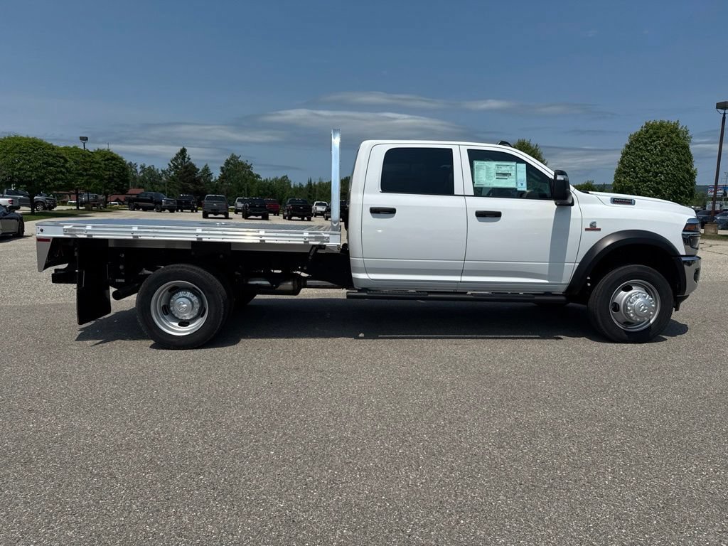 New 2026 RAM 5500 Tradesman w/ Chrome Appearance Group AWD/4WD image 42