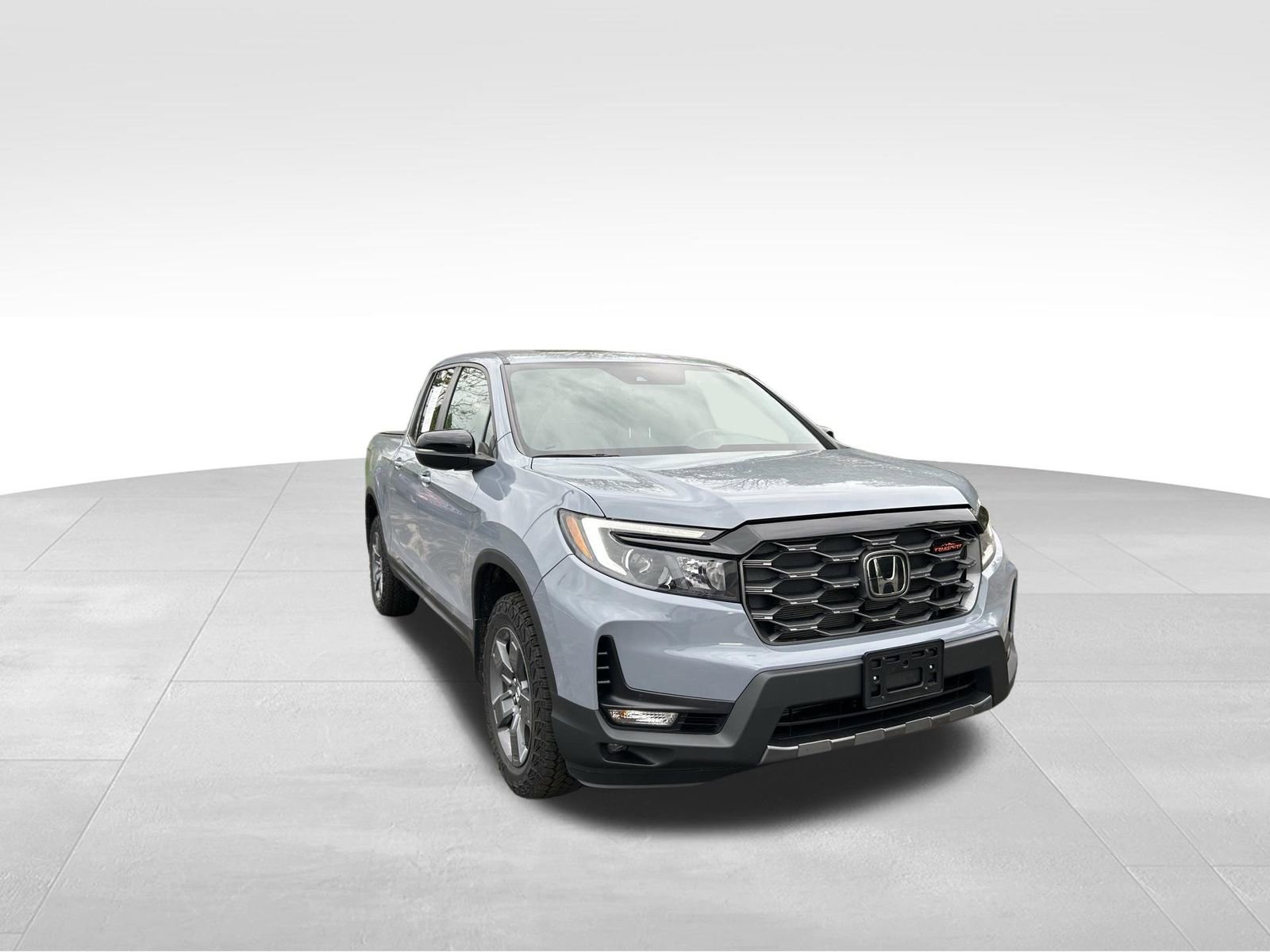Used 2025 Honda Ridgeline TrailSport image 8