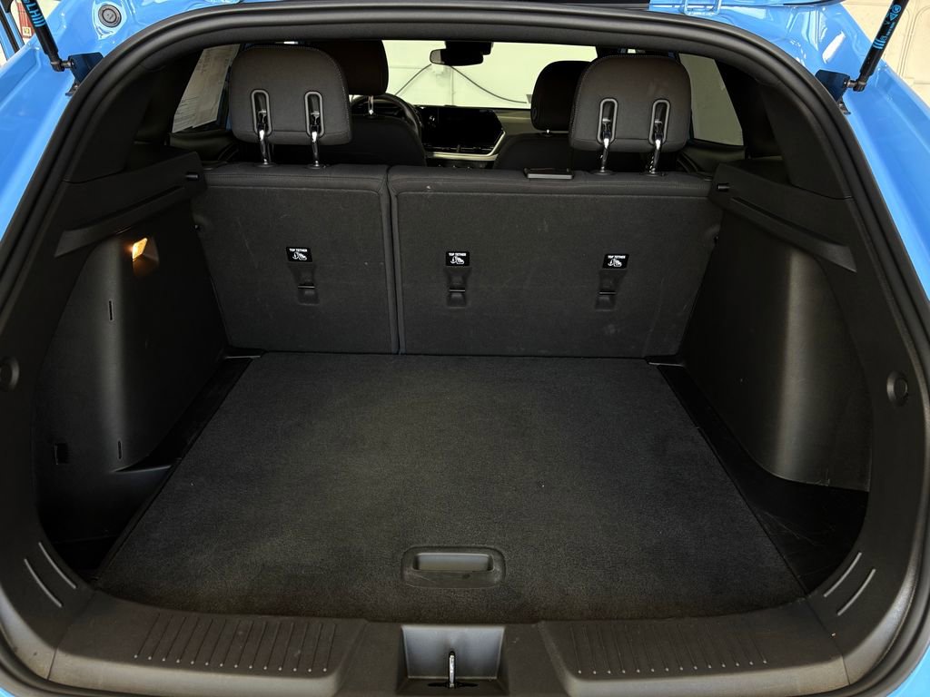 Used 2024 Chevrolet Trax RS w/ Driver Confidence Package image 23