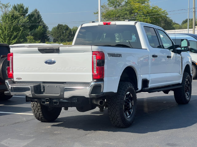 Certified 2025 Ford F350 XLT w/ Tremor Off-Road Package AWD/4WD image 41