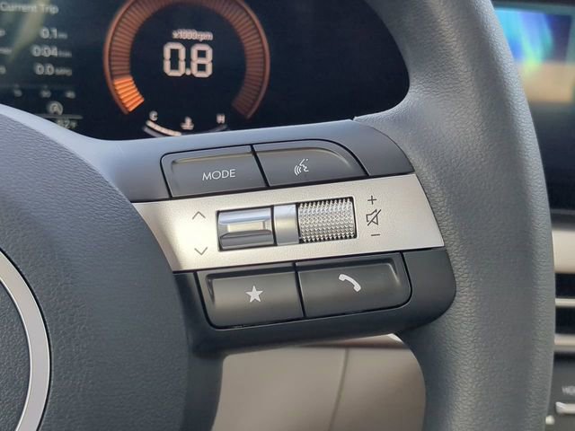 New 2025 Hyundai Tucson SE image 24