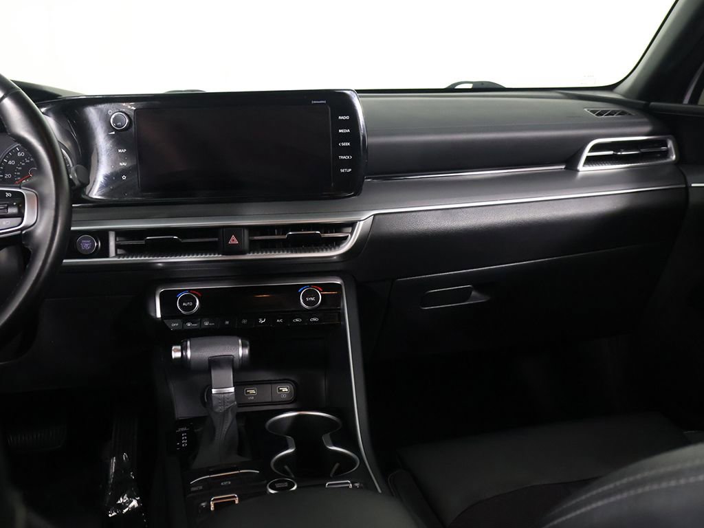 Used 2022 Kia K5 GT-Line AWD/4WD image 41