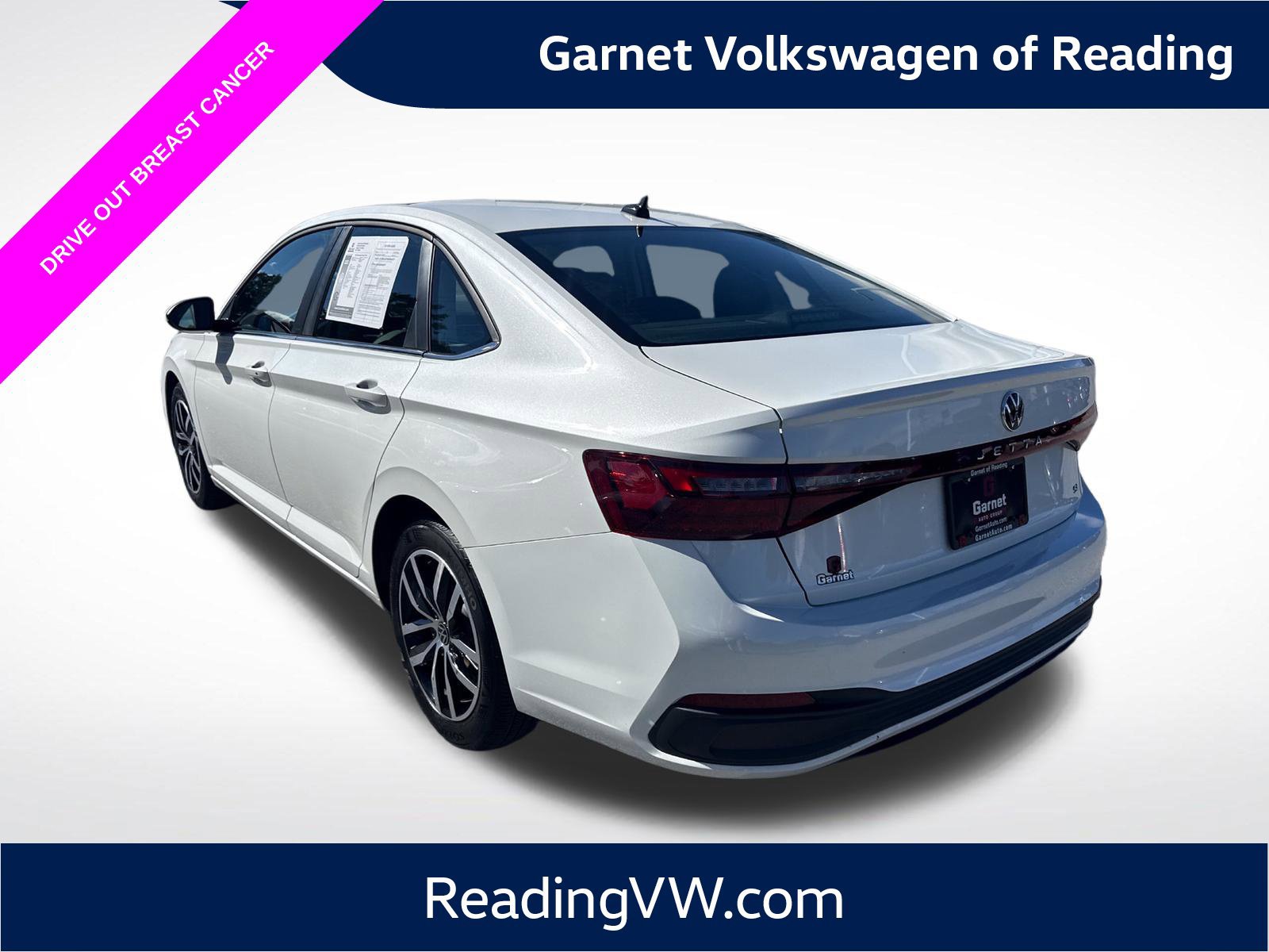 Certified 2025 Volkswagen Jetta SE w/ Sunroof Package FWD image 3