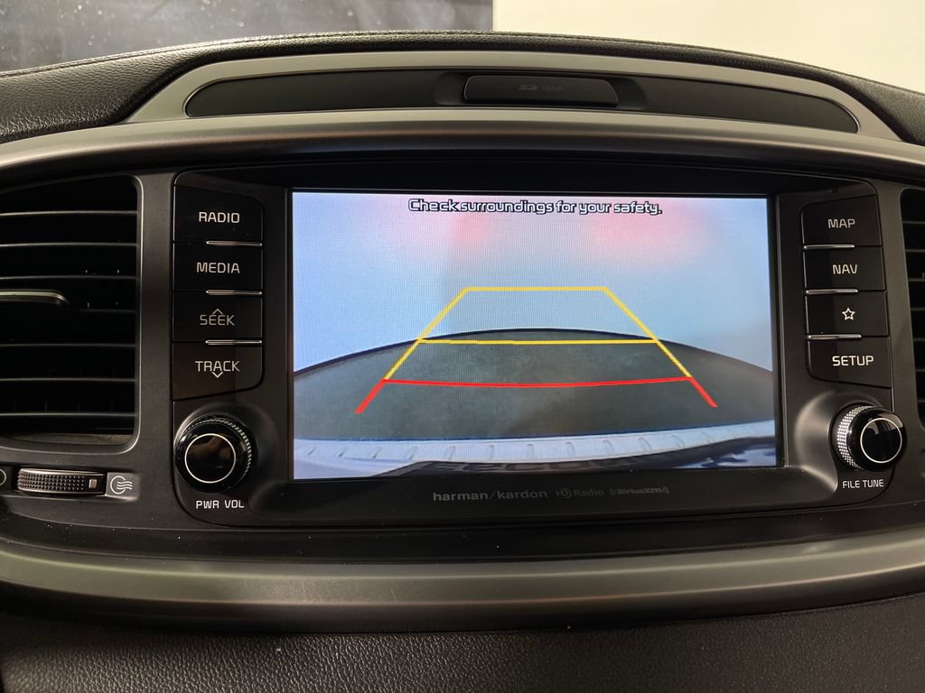 Used 2019 Kia Sorento SX FWD image 23