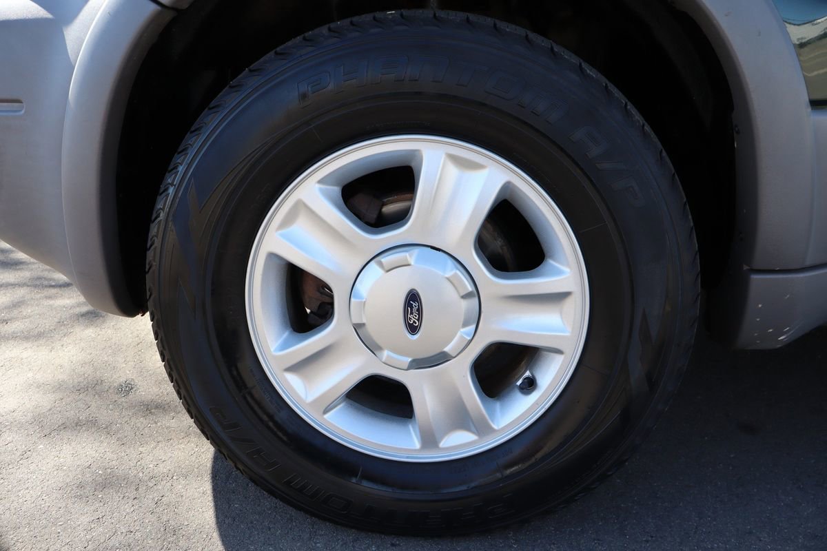 Used 2001 Ford Escape XLT image 37