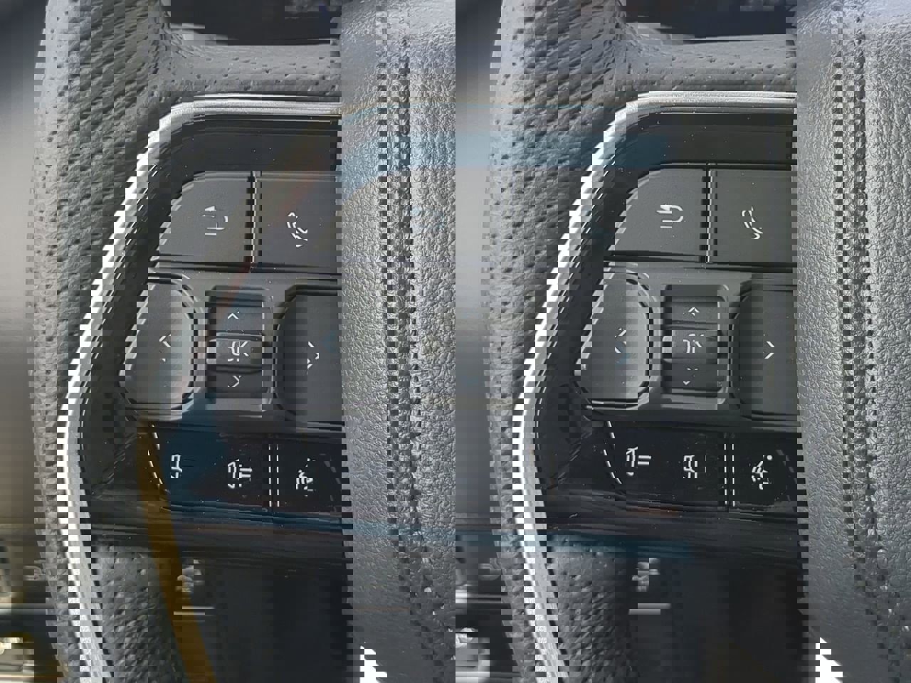 Used 2025 Toyota Tundra Platinum image 24