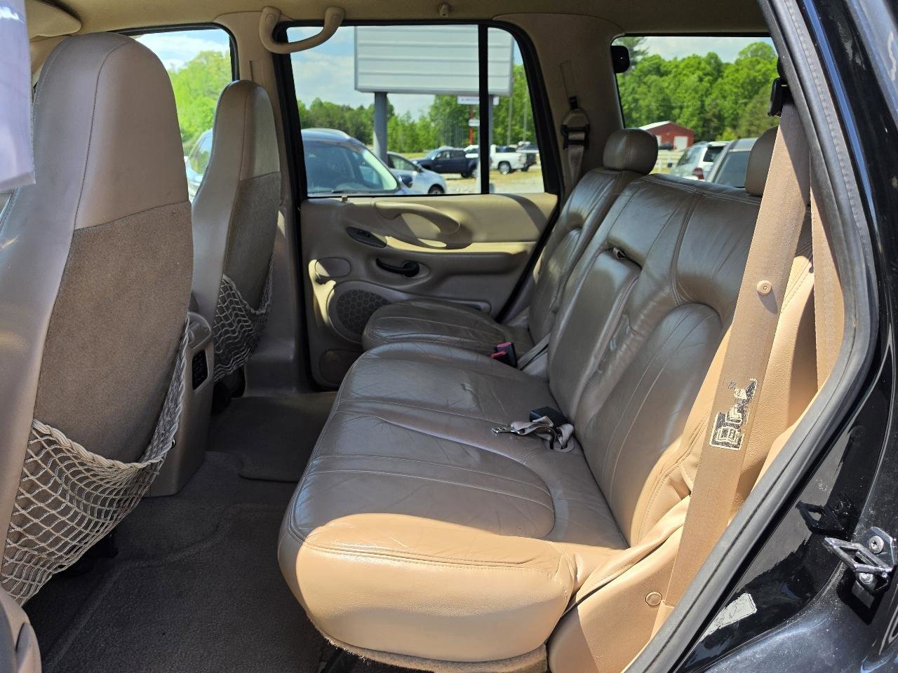 Used 1999 Ford Expedition XLT AWD/4WD image 4