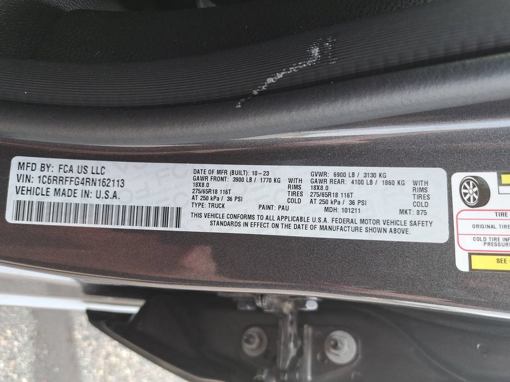 Certified 2024 RAM 1500 4x4 Crew Cab image 35