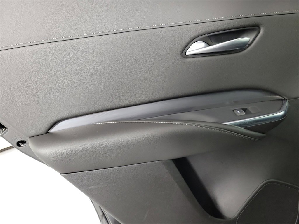 Certified 2025 Cadillac XT4 Premium Luxury image 13