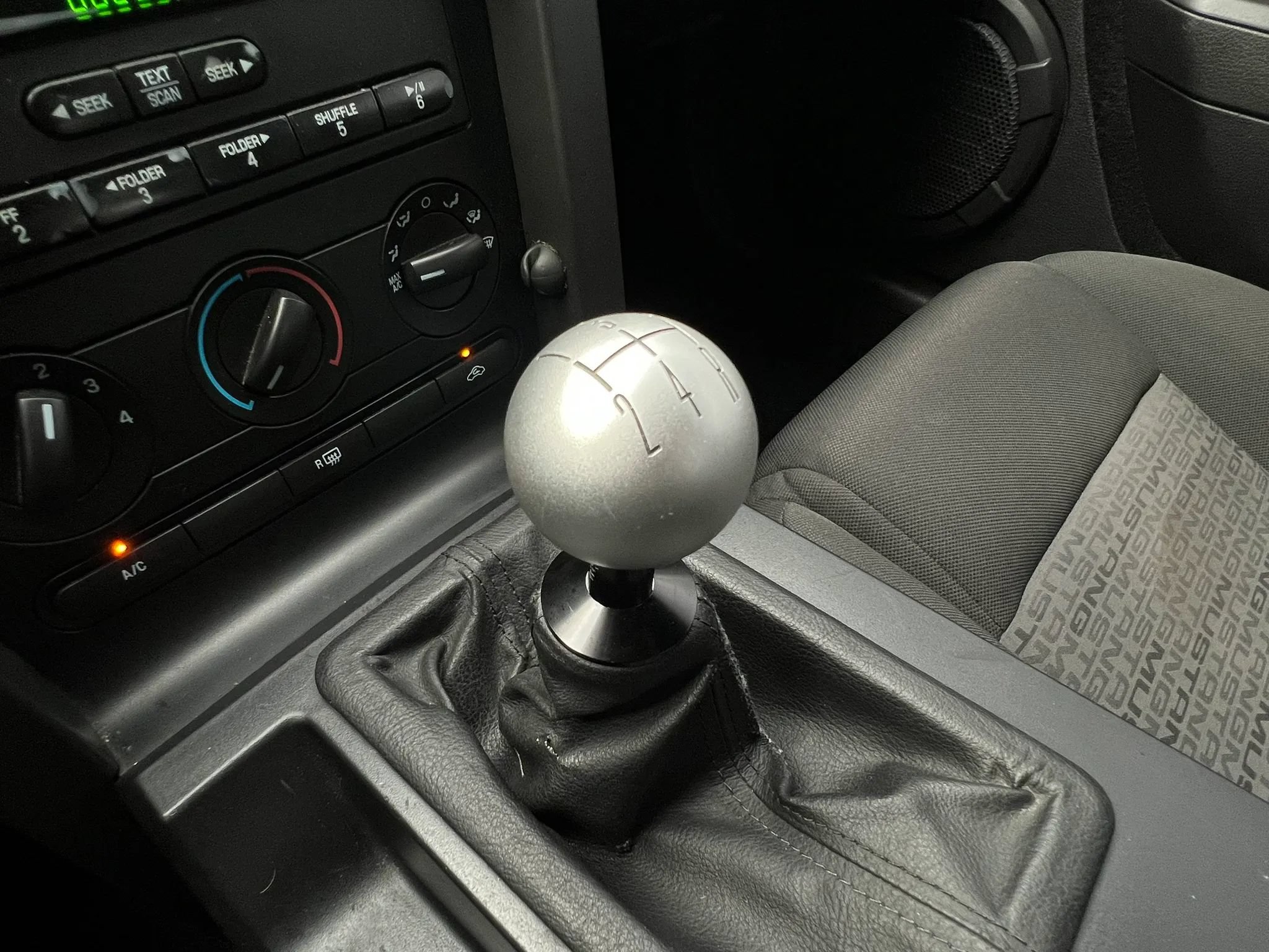Used 2007 Ford Mustang Coupe RWD image 10