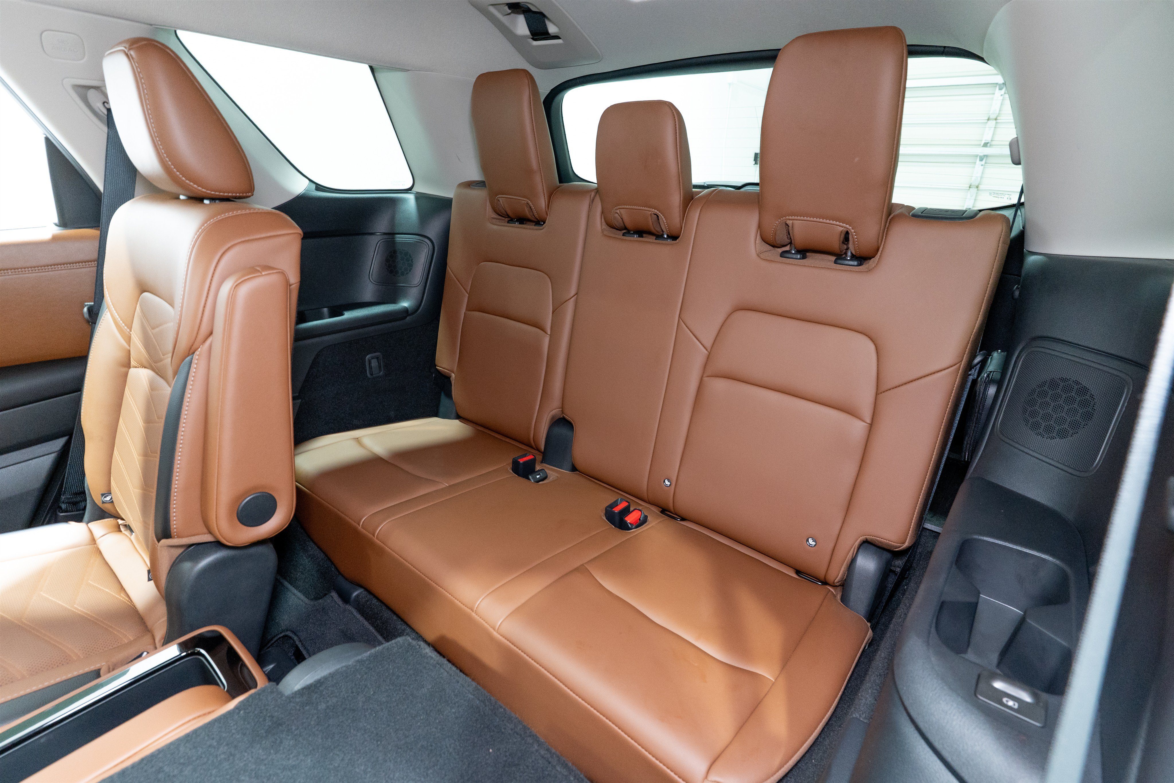 Used 2023 Nissan Pathfinder Platinum FWD image 33