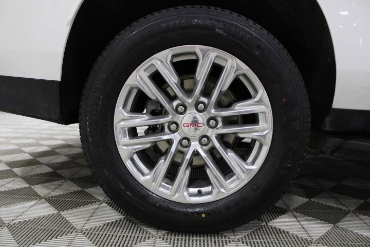 Used 2023 GMC Yukon XL SLT w/ SLT Luxury Package image 47