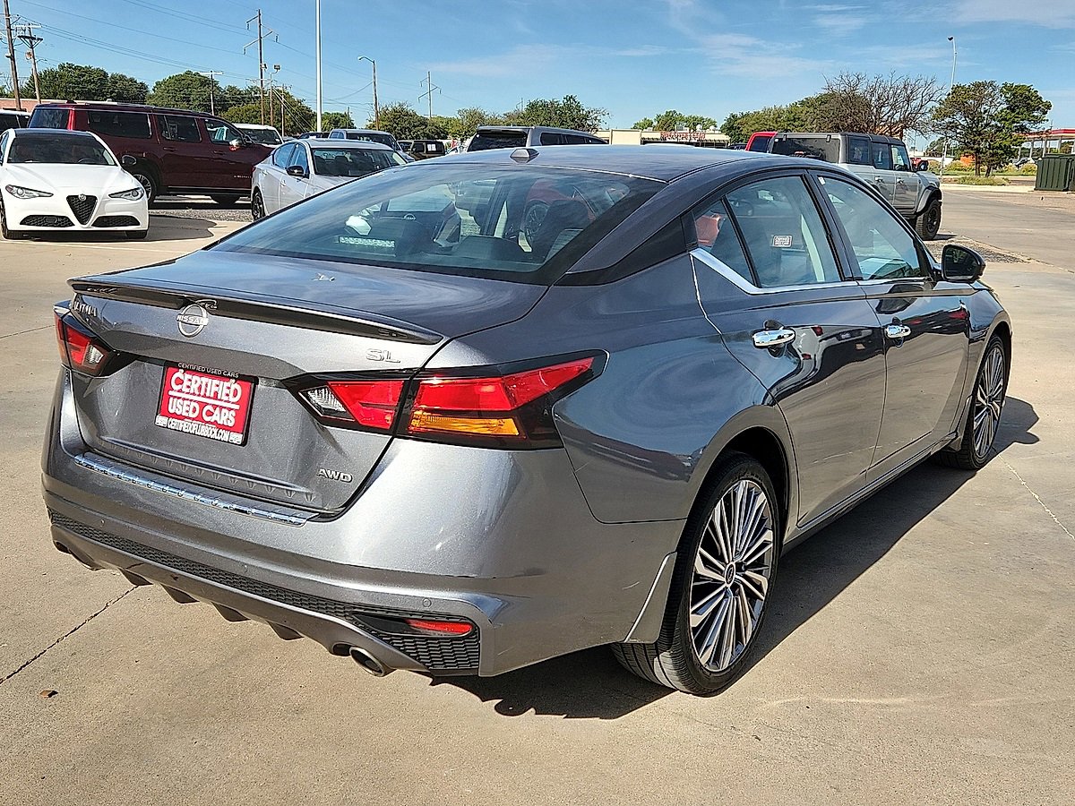 Used 2023 Nissan Altima 2.5 SL image 3