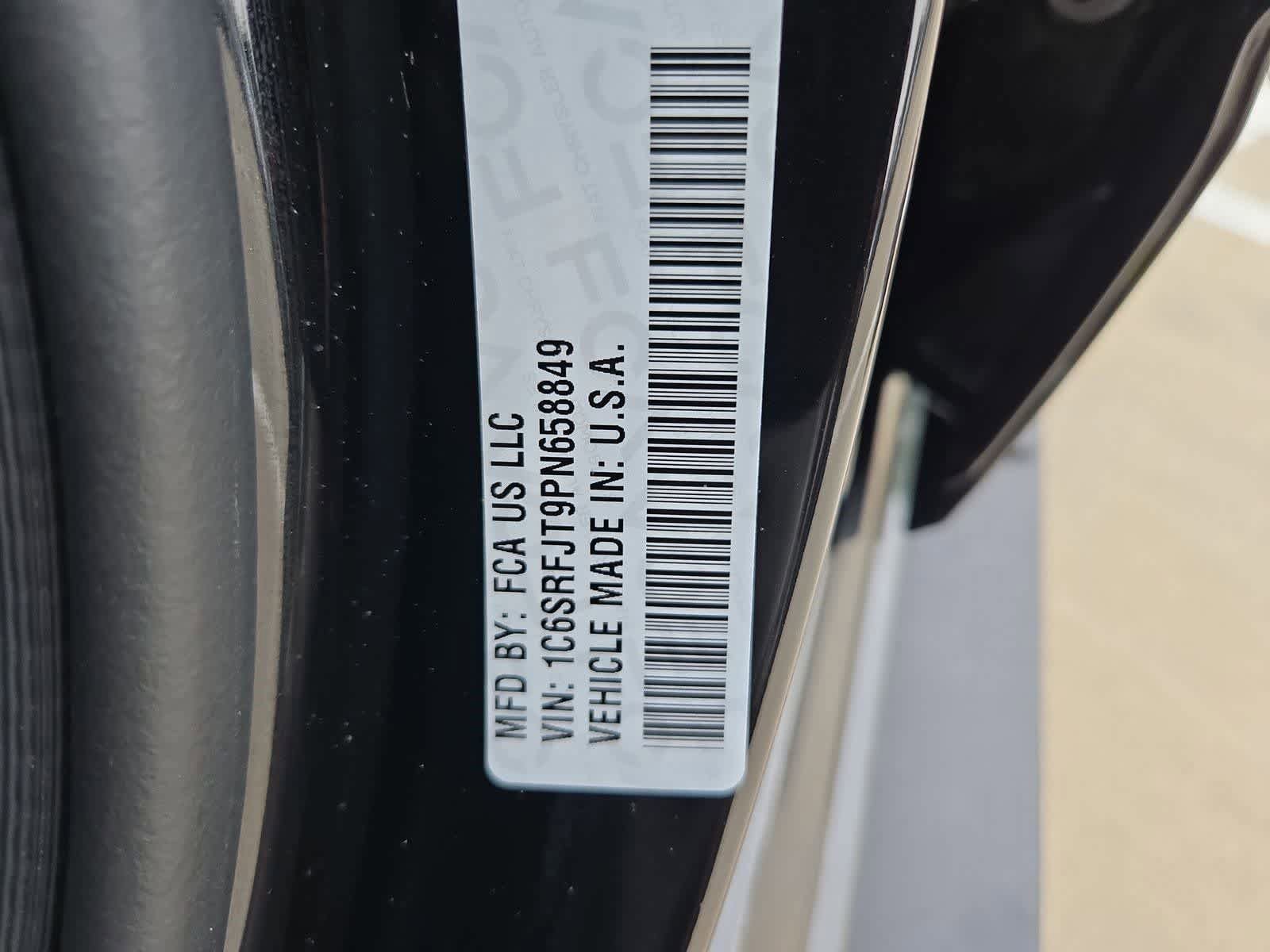 Used 2023 RAM 1500 Laramie AWD/4WD image 36
