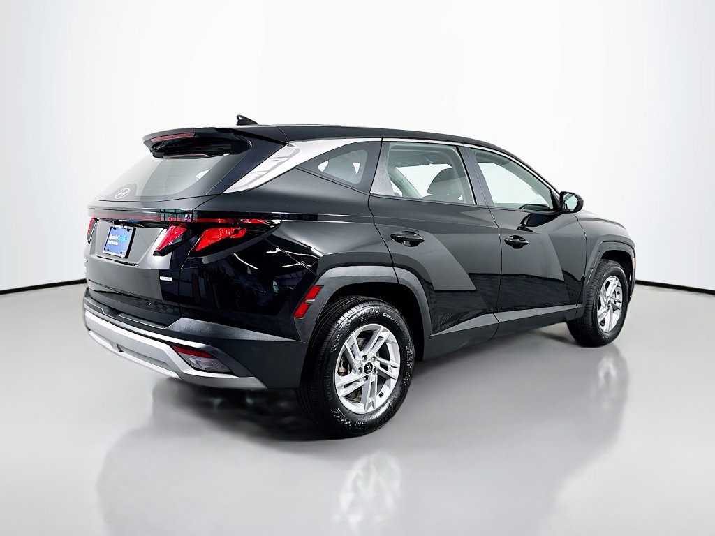 Used 2026 Hyundai Tucson SE AWD/4WD image 8