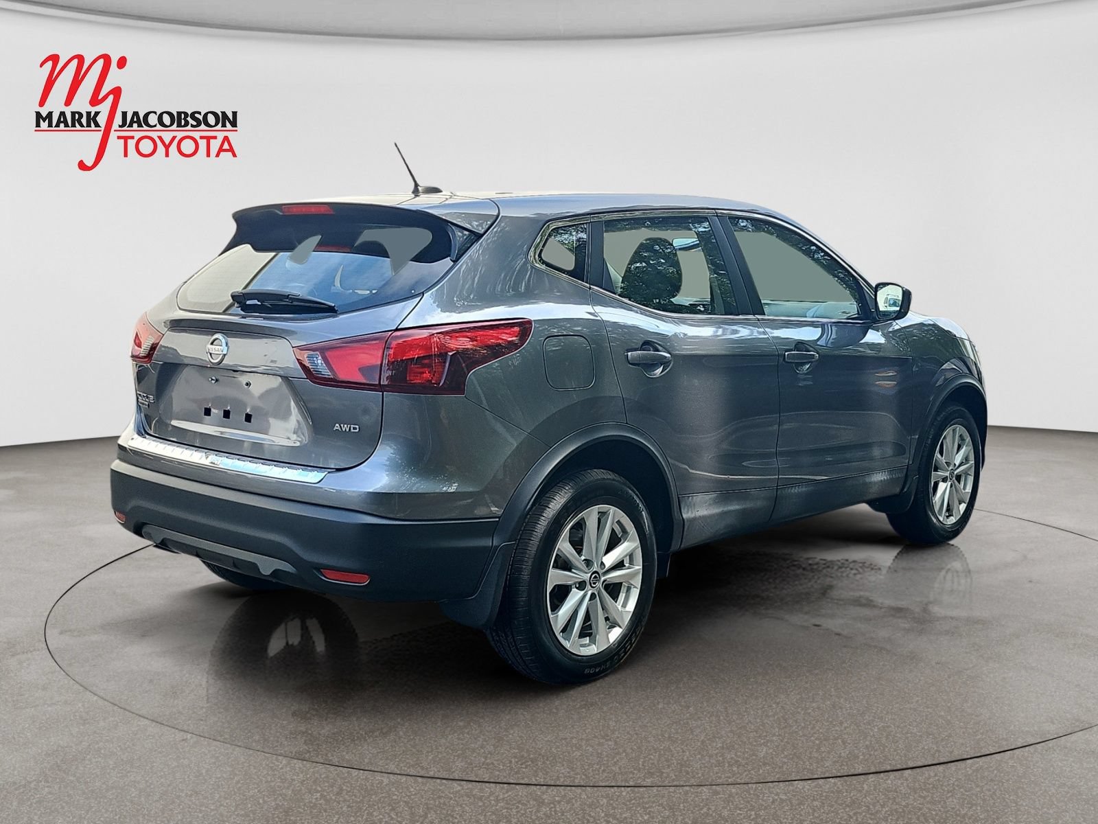 Used 2019 Nissan Rogue Sport S w/ Appearance Package AWD/4WD image 8