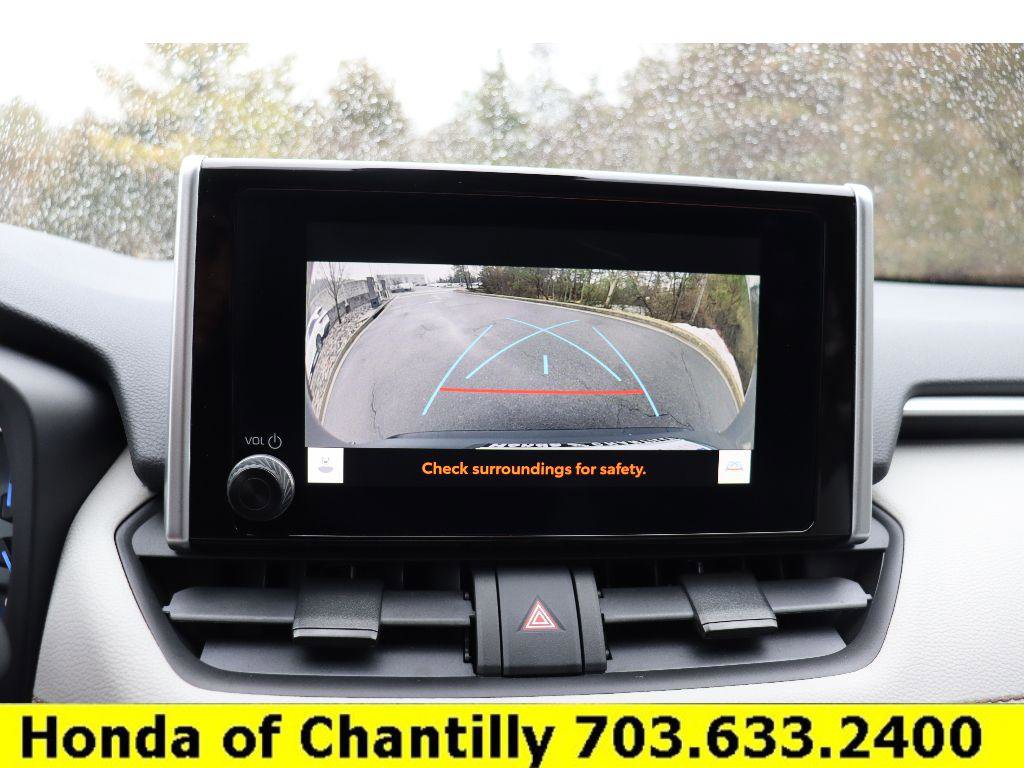 Used 2025 Toyota RAV4 XLE image 15