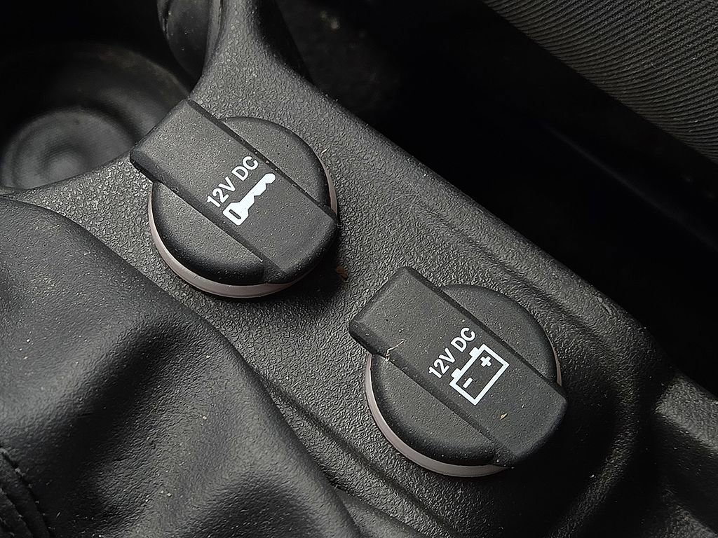 Used 2020 RAM ProMaster City Tradesman image 15