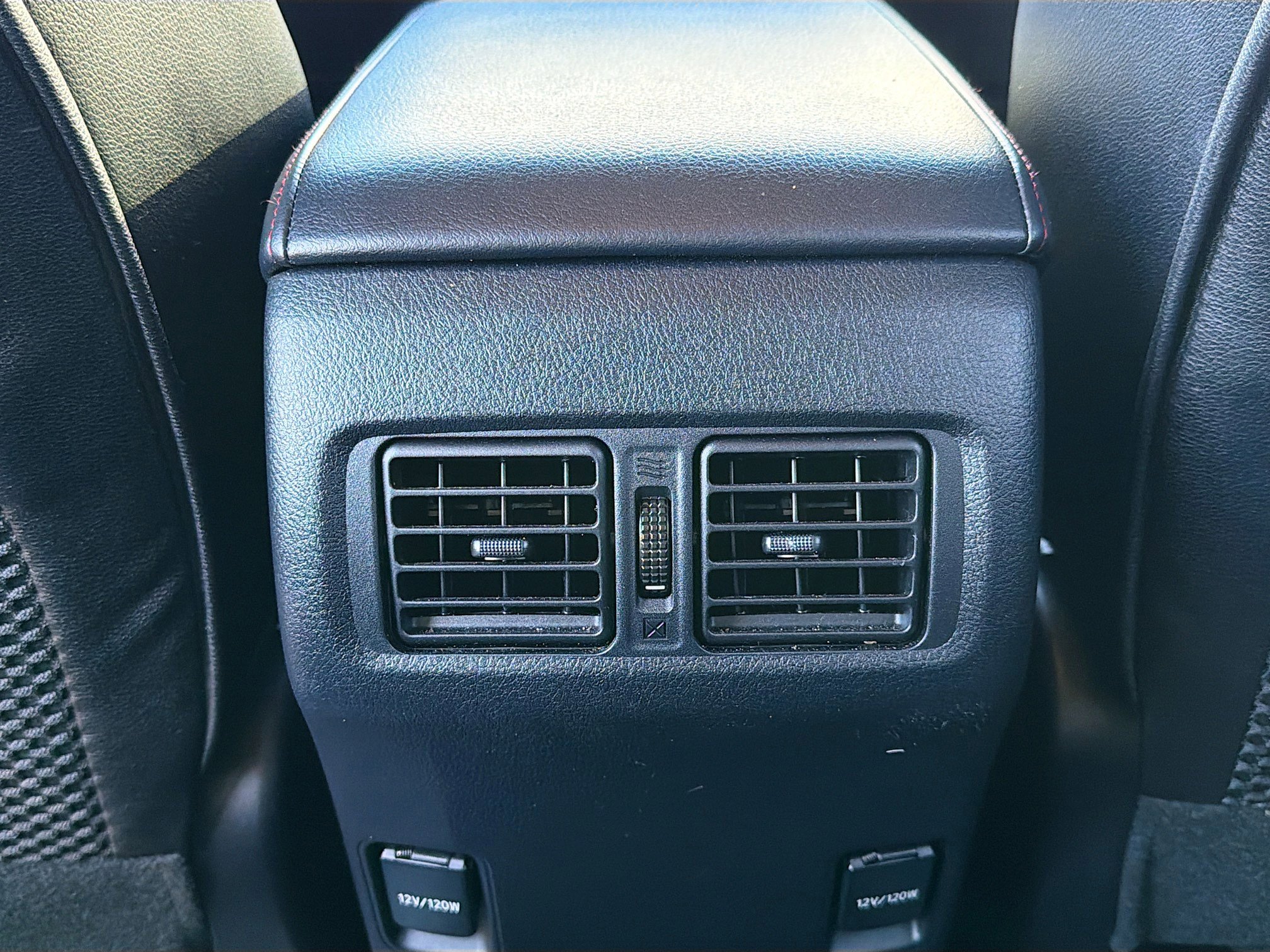 Used 2018 Toyota 4Runner TRD Off-Road Premium w/ Convenience Package AWD/4WD image 18