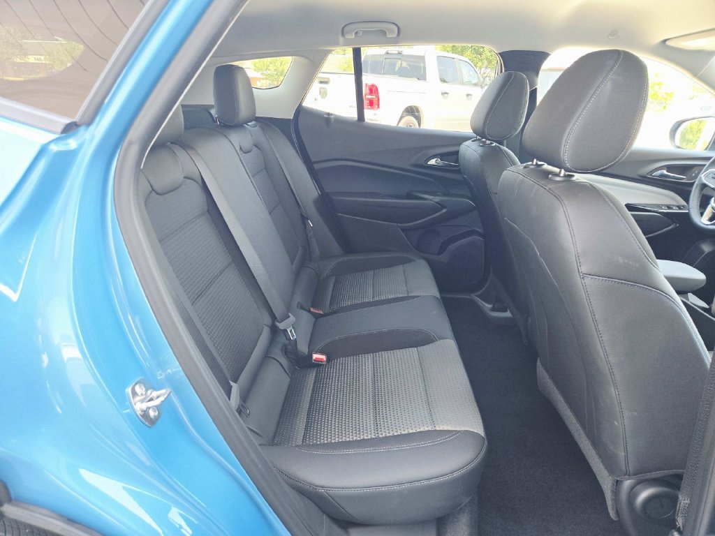 Used 2026 Chevrolet Trax LT w/ Driver Confidence Package FWD image 14