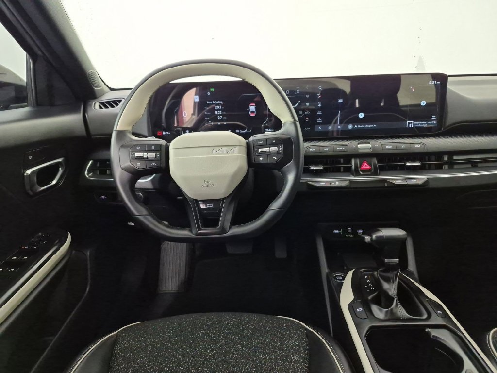 Used 2025 Kia K4 GT-Line FWD image 31